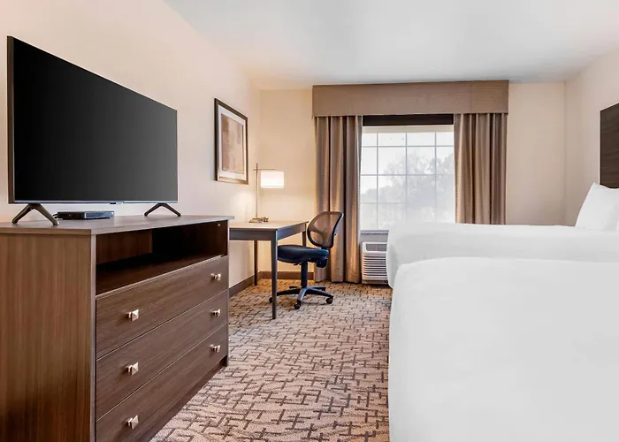 Comfort Inn & Suites Medina Ny Near Erie Canal