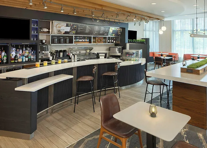 Courtyard By Marriott Buffalo Downtown/Canalside